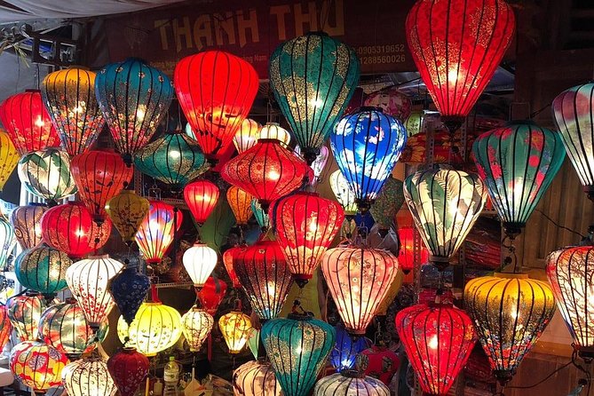 Hoi an Night Market With Hoi an Walking Tour , Colourful Lanterns, Boat Ride - Common questions