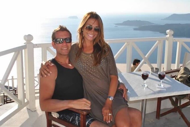 Honeymoon Private Santorini Luxury Guided Tour - Professional Guided Sightseeing