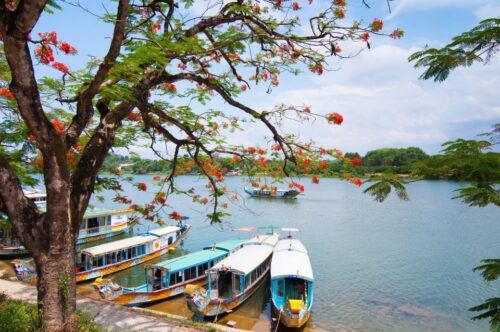 Hue Boat Tour: Royal Tombs, Hon Chen Temple, Thien Mu Pagoda - Directions