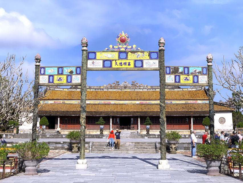 Hue: Imperial City Guided Tour With Perfume River Boat Trip - Maximum Group Size