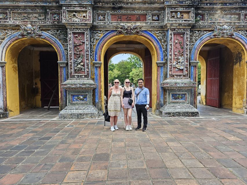 Hue Imperial City Walking Tour in 2,5 Hours - Weather Preparation and Enjoyment