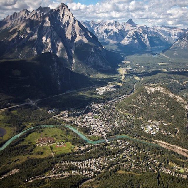 In-Depth Banff Area & Canyon Day Tour From Calgary or Banff - Cancellation Policy