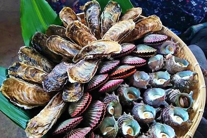 Interacting With Real Ama Divers in a Traditional Ama Hut (Ama Hut Hachiman) - Seafood Delicacies and Ama Divers