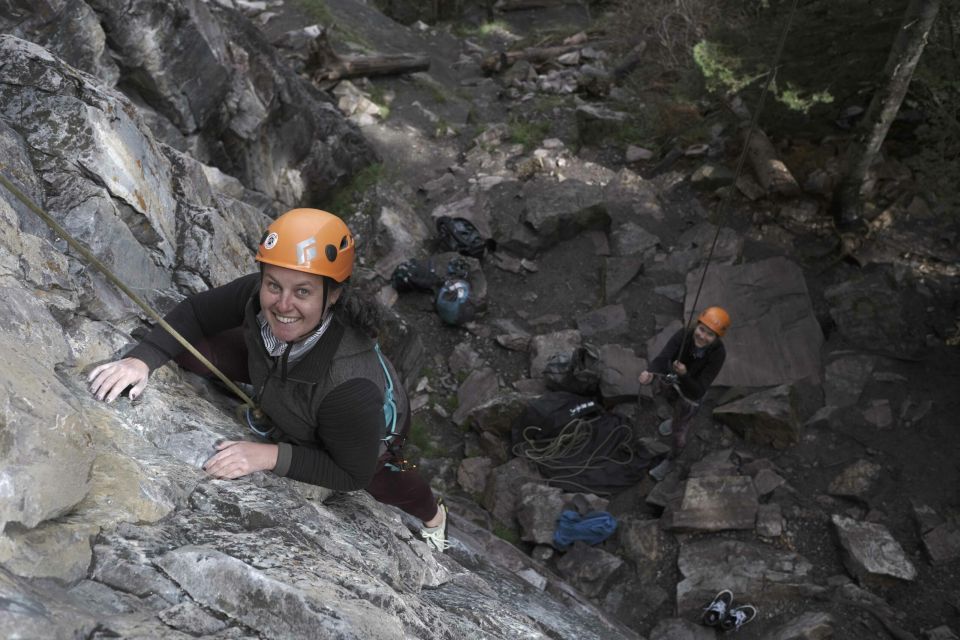 Introduction to Rock Climbing: Beginner, Full Day - Language Options & Group Size