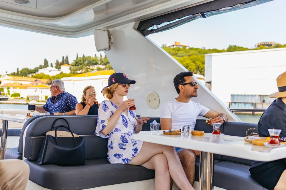 Istanbul: Bosphorus Yacht Cruise With Stopover on Asian Side - Background