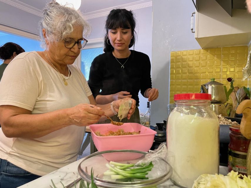 Istanbul Vegan Cooking Class With Local Mom and Daughter - Common questions