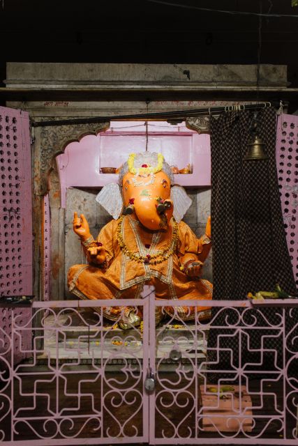 Jaipur: Temple Tour - Common questions