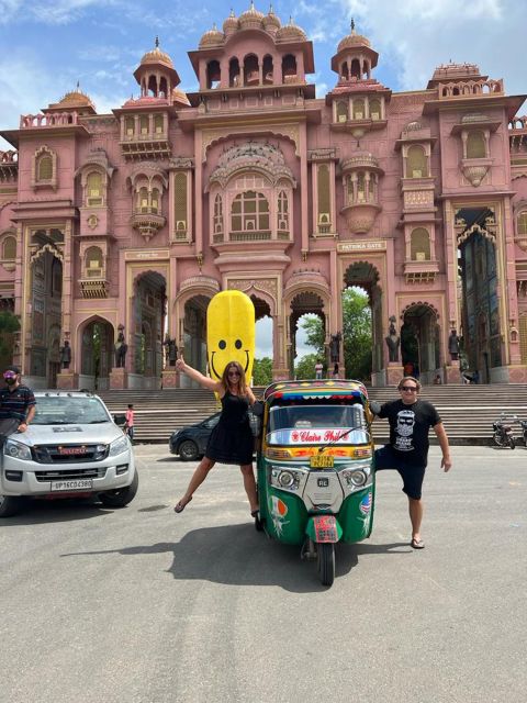 Joyful Private Full Day Tour of Pink City Jaipur By Tuktuk - Common questions