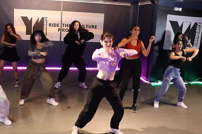 K-Pop Dance Class in Seoul (Free Video Shooting & Editing Incl.) - Share Your K-Pop Dance Skills