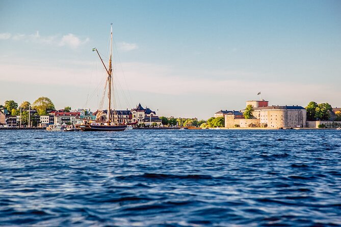 Kayaking Tour Around Vaxholm in Stockholm Archipelago - Customer Reviews and Ratings