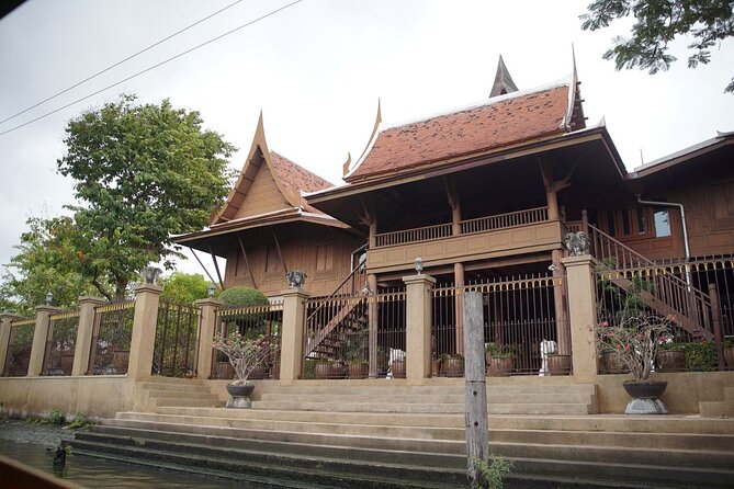 KL Bangkok: 2-Hour Canal Tour by Teak Boat - Common questions