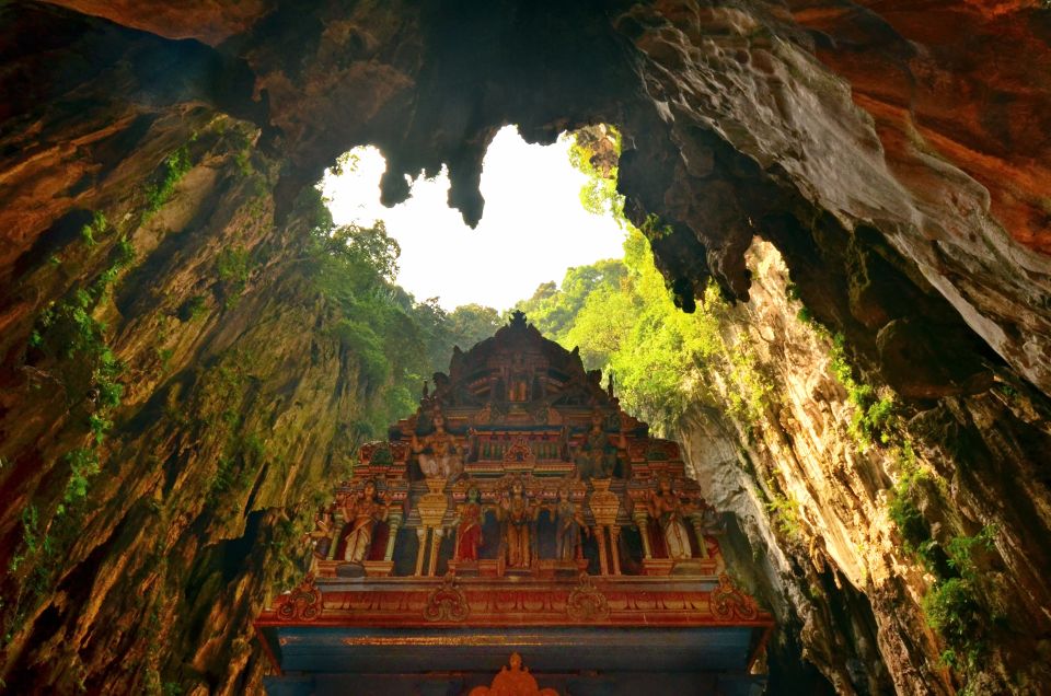 Kuala Lumpur: City Tour & Batu Caves Combo - Tour Logistics and Details