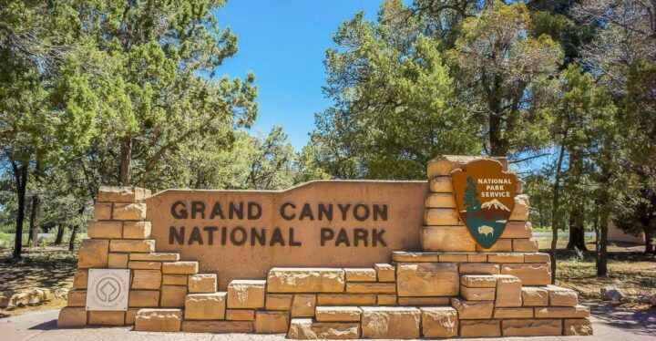 Las Vegas: Grand Canyon National Park South Rim Guided Tour - Key Points