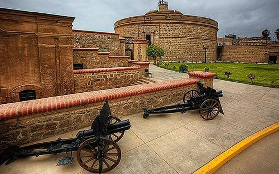 Lima: Full Day Monumental Callao - Real Felipe Fortress Visit