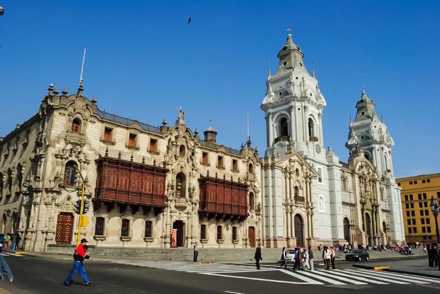 Lima: Historic Downtown, Miraflores & Catacombs Private Tour - Background