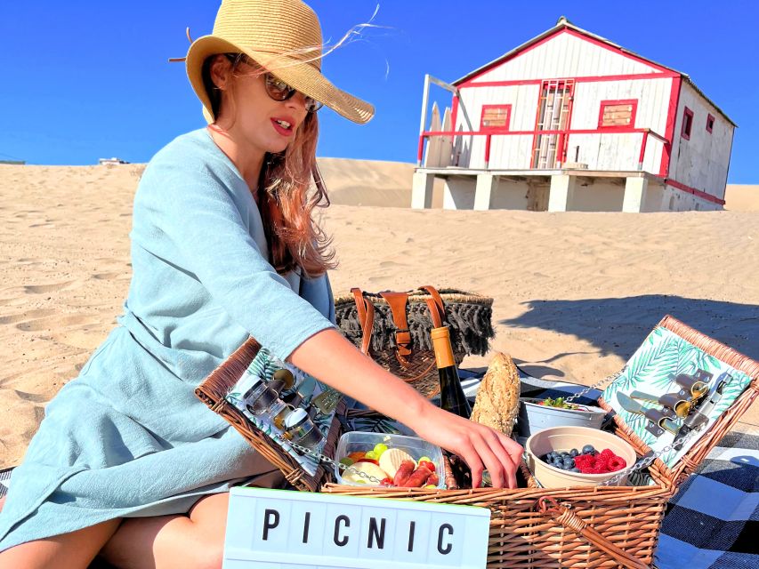 Lisbon: Beach Brunch Picnic With Set-Up and Transfers - Free Cancellation Policy
