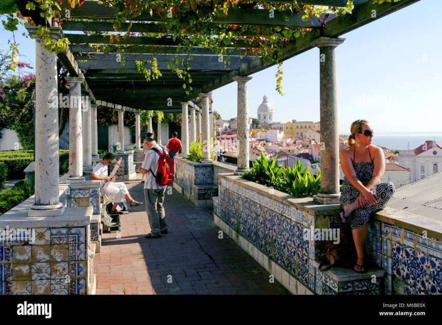 Lisbon: Lisbon Old Town Private Sightseeing Tour by Tuk Tuk - Inclusions