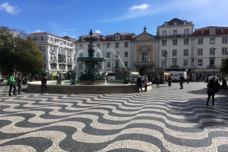 Lisbon: Old Quarter Highlights Tour - Common questions