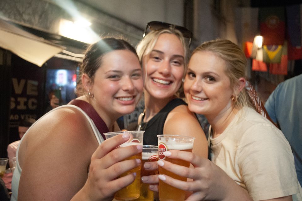 Lisbon Pub Crawl With Free Drinks - Directions