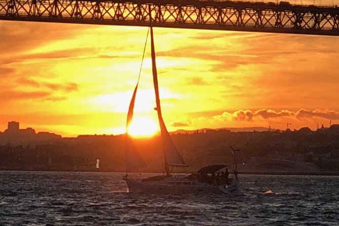 Lisbon River Sunset Sailing Cruise - Meeting Point Information