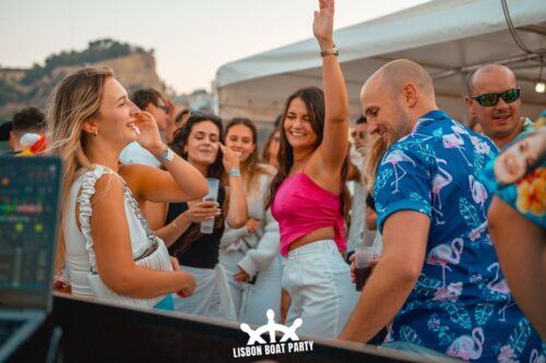 Lisbon: Sunset Boat Party With 2 Drinks and Free Club Entry - Last Words