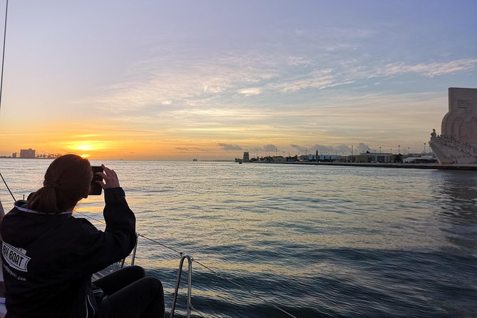 Lisbon Sunset Sailing Tour on Luxury Sailing Yacht With 2 Drinks - Traveler Testimonials