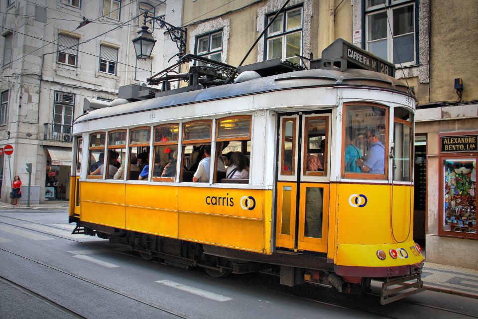 Lisbon: Tram 28 Private Tour by Tukxi - Customer Experience