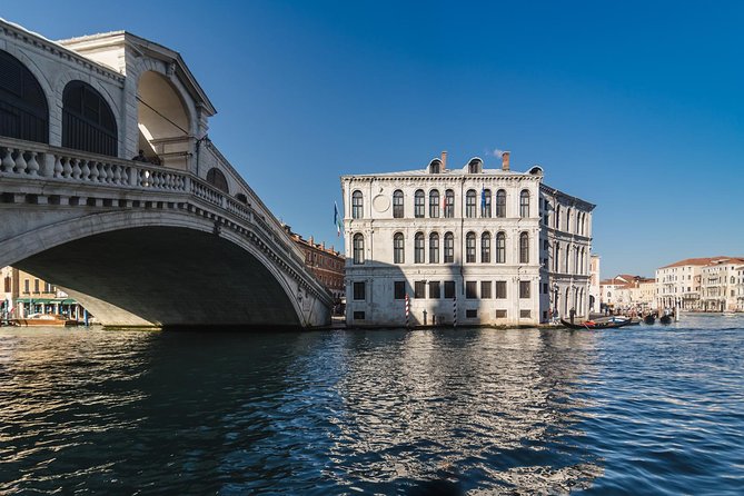 Live Venice and Its Islands, 7 Magical Itineraries - Immerse in Venetian Culture