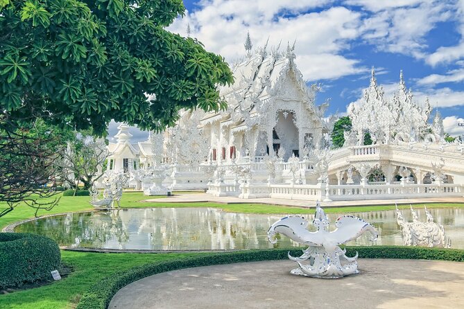 Long Neck Village, White & Blue Temple, Black House Day Tour From Chiang Mai - Pickup Information