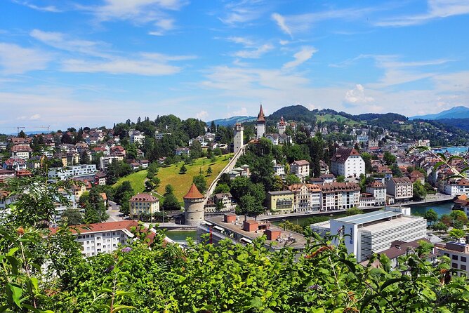 Lucerne - Old Town Private Walking Tour - Group Size and Availability