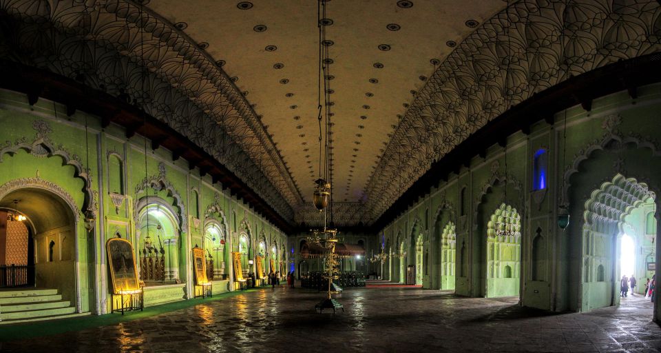 Lucknow Full Day City Tour - Architectural Exploration Highlights