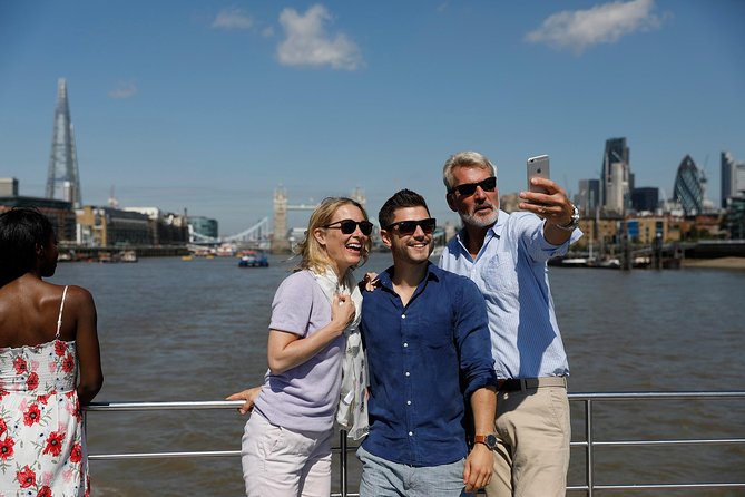 Lunch River Cruise on the Thames With 2-Course Meal - Positive Reviews
