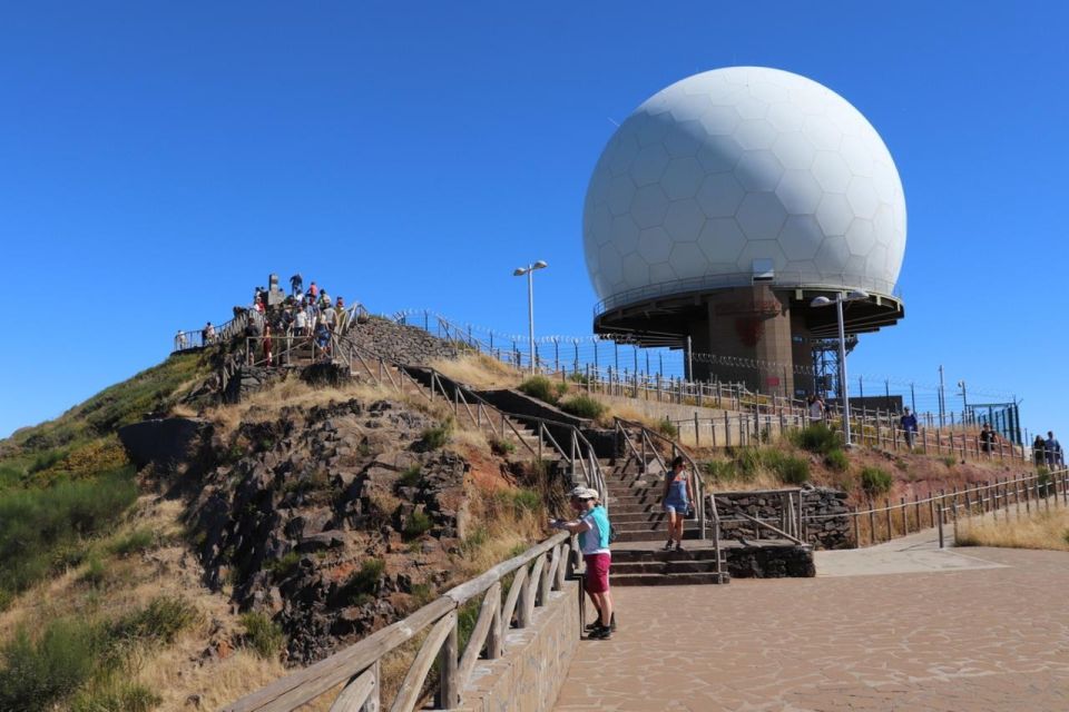 Madeira: Pico Do Areeiro, Santana & Machicosgoldenbeach - Directions