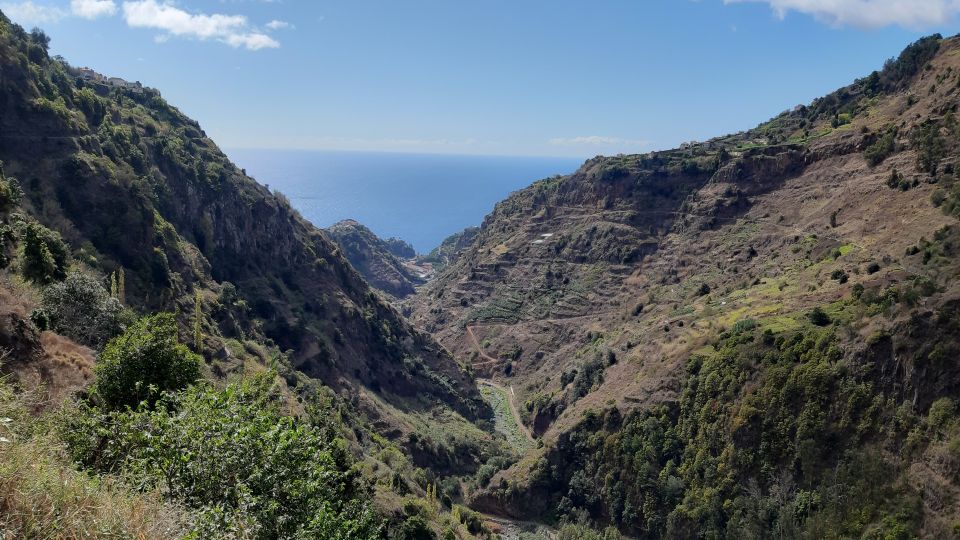Madeira: Private Moinhos Levada Nova Walk Ponta Do Sol - Common questions