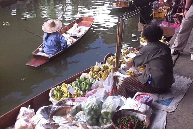 Maeklong Railway Market And Damnoen Saduak Floating Market - Last Words