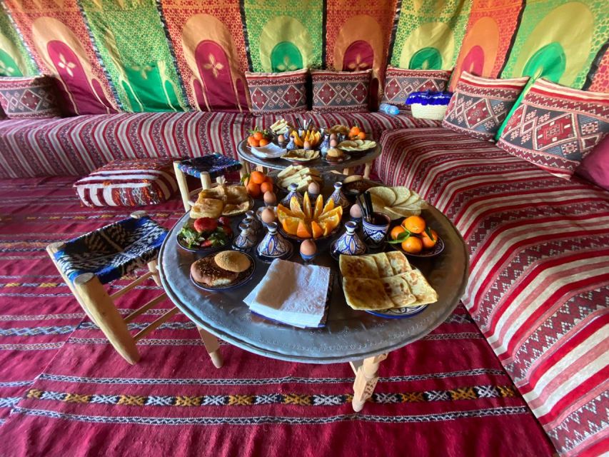 Marrakech: Hot Air Balloon Ride With Traditional Breakfast - Breakfast Experience