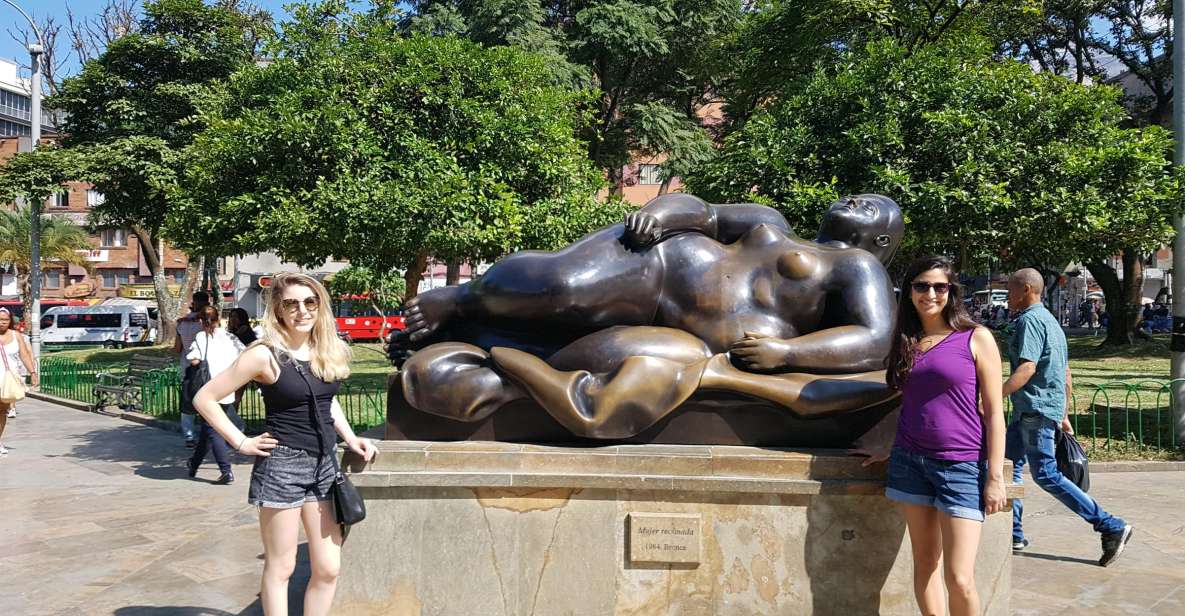 Medellín: Comuna 13, Cable Cars and Botero Statues Tour - Common questions