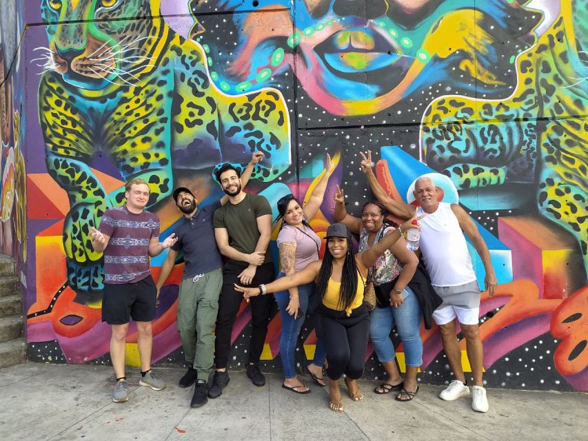 Medellín: Comuna 13 Graffiti Tour With Cable Car Ride - Review Summary