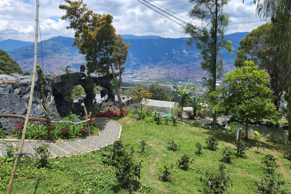 Medellin: Horseback Riding Coffee Farm Tour With Coffee Spa - Common questions