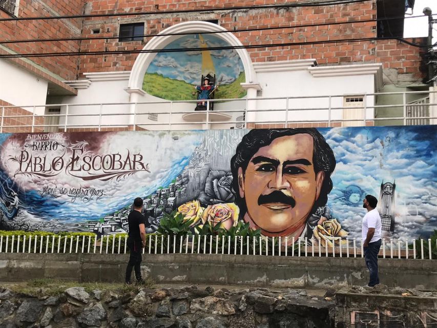 Medellín: Private Pablo Escobar Tour With Cable Car Ride - Transportation Information