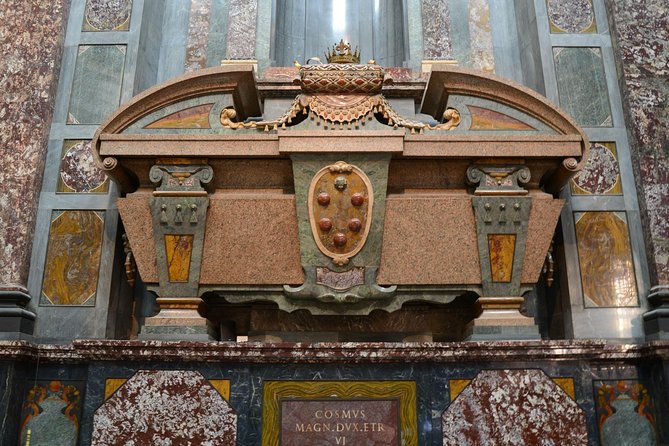 Medici Chapels and San Lorenzo Basilica Private Tour - Common questions