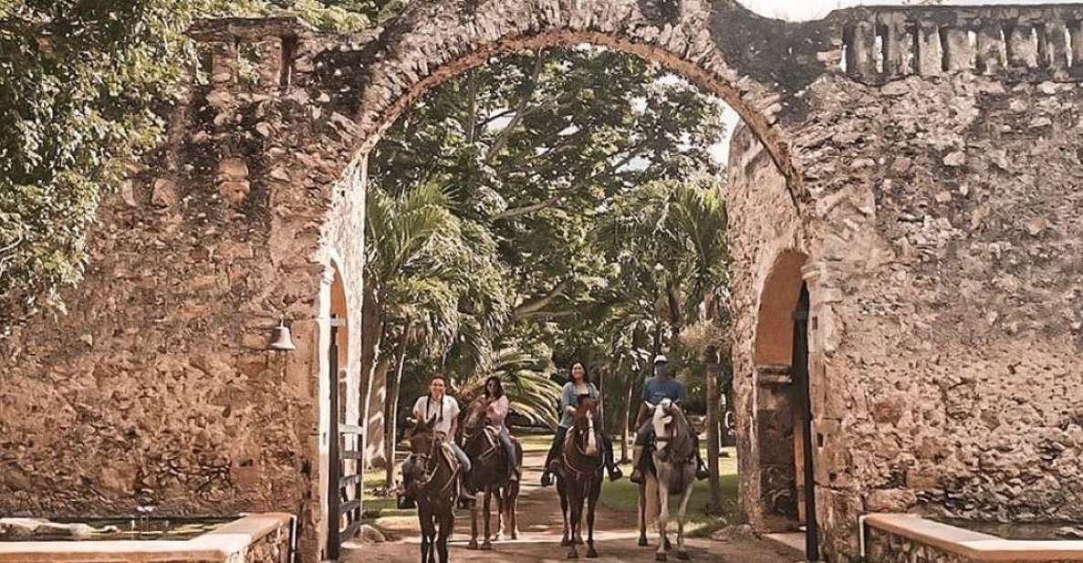 Merida: Hacienda Horseback Ride Experience - Horseback Riding Experience