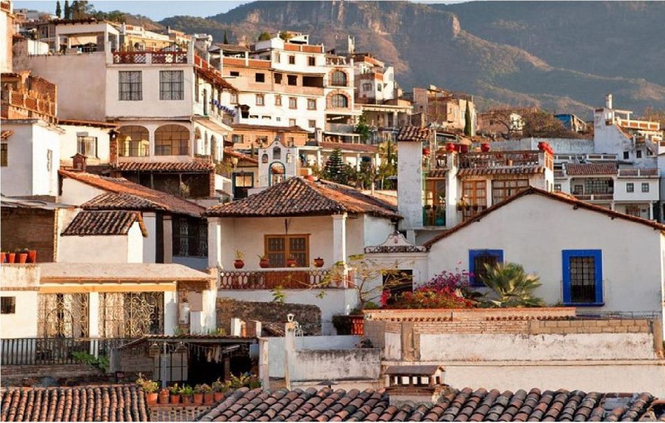 Mexico City: Cacahuamilpa Caves and Taxco Small-Group Tour - Meeting Point