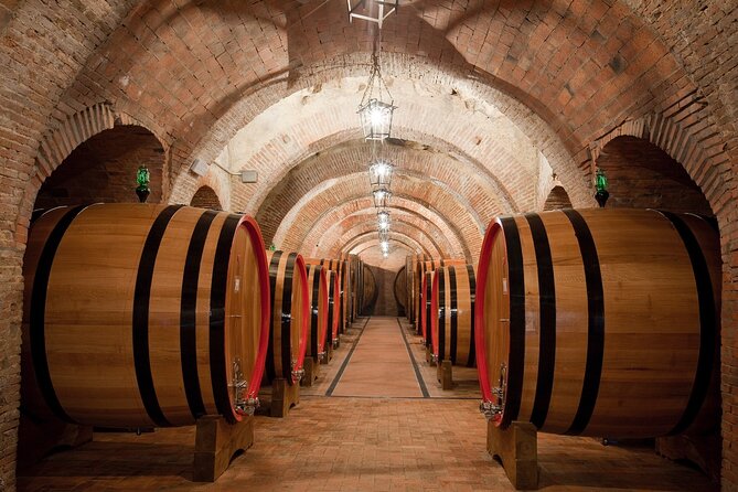 Montepulciano: Wine Tasting & Lunch in a Typical Winery - Pricing Considerations