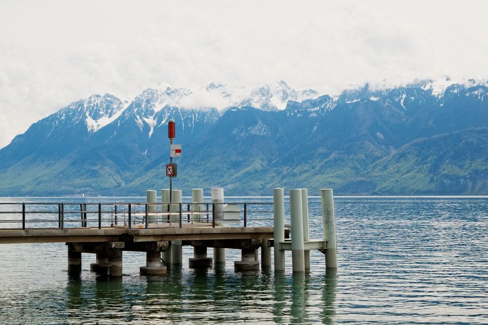 Montreux: Capture the Most Photogenic Spots With a Local - Common questions