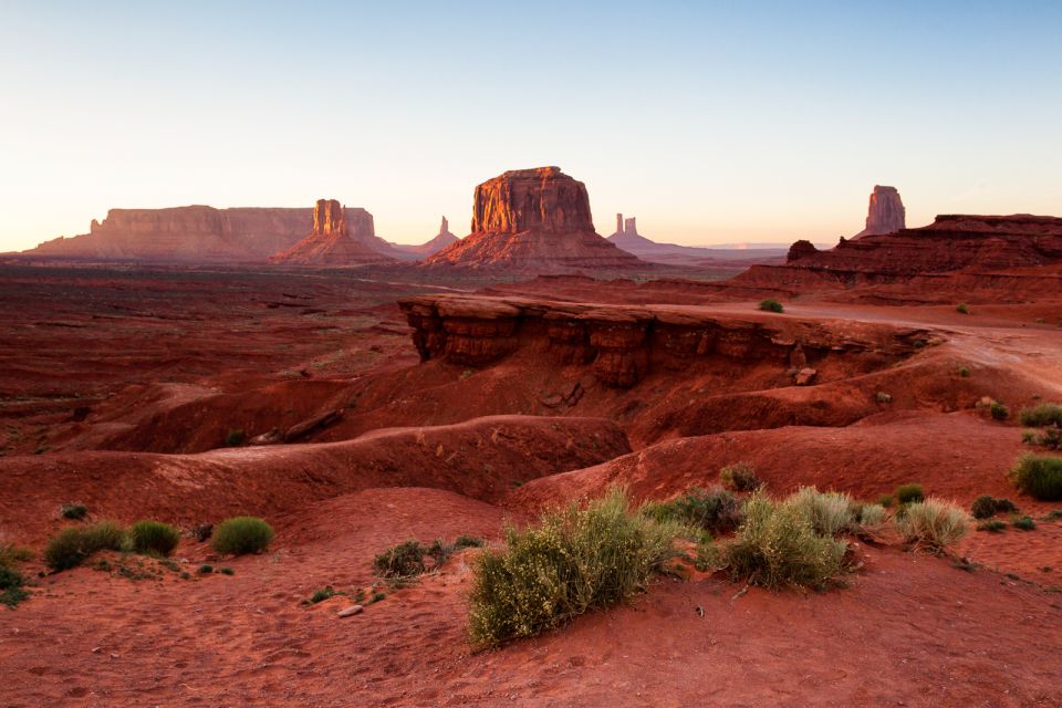 Monument Valley: Sunset Tour With Navajo Guide - Highlights of the Sunset Tour
