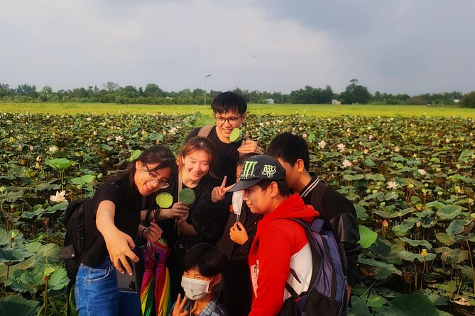 Nature Reservation and Largest Floating Market Experieces - Market Experiences