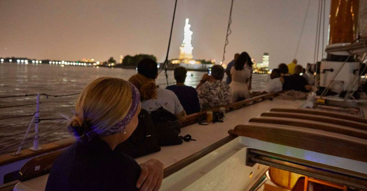 New York City Lights Schooner Cruise - Scenic Views of the Manhattan Skyline