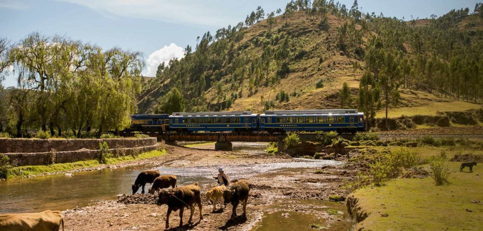 Ollantayambo: Round-trip Expedition Train to Aguas Calientes - Comfortable PeruRail Expedition Train