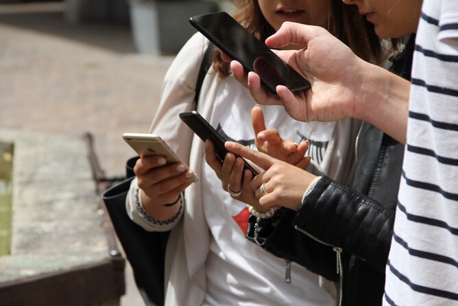 Olten Scavenger Hunt and Sights Self-Guided Exploration - Navigation and Directions Assistance